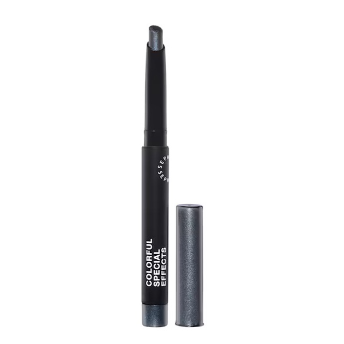 Metalické oční stíny, Sephora Collection, 300 Kč
Metalické oční stíny, Sephora Collection, 300 Kč