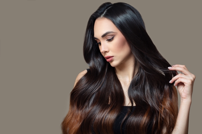 Barvení vlasů ve stylu ombré je opět in
Barvení vlasů ve stylu ombré je opět in