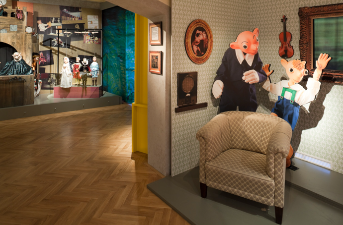 Plzeňské muzeum loutek je hezké zpestření výletu, pokud se do Plzně chystáte. Prohlídka vám nezabere tolik času a je příjemné ji spojit s dobrou kávou na náměstí Republiky či výstupem za panoramatickými výhledu na věž katedrály sv. Bartoloměje. Pokud máte děti starší, určitě vyrazte i na prohlídku pivovaru!
