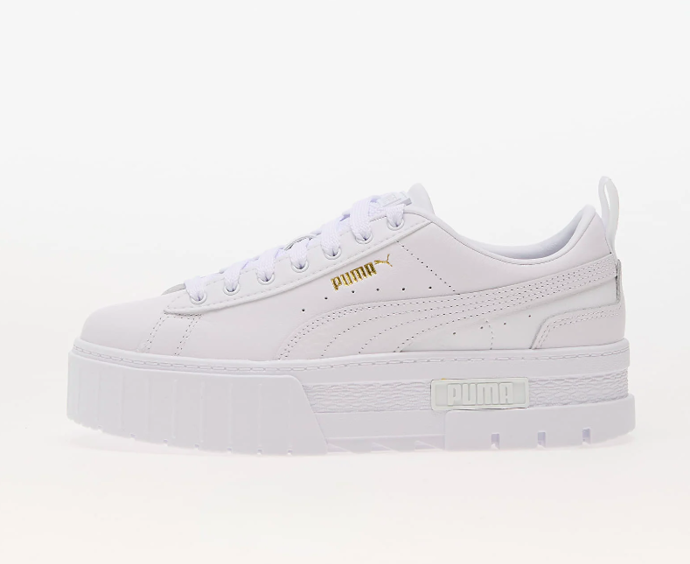 Tenisky na platformě, Puma, 2599 Kč.
Tenisky na platformě, Puma, 2599 Kč.