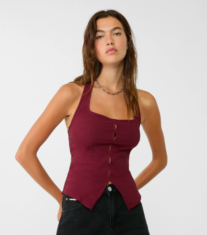 Top za krk, Stradivarius, 499 Kč.
Top za krk, Stradivarius, 499 Kč.