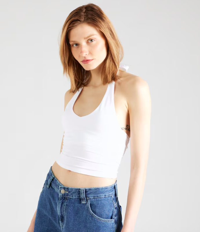 Top za krk, Hollister, 489 Kč.
Top za krk, Hollister, 489 Kč.