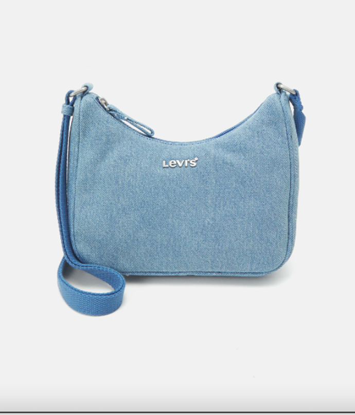 Kabelka Levi's, 900 Kč
