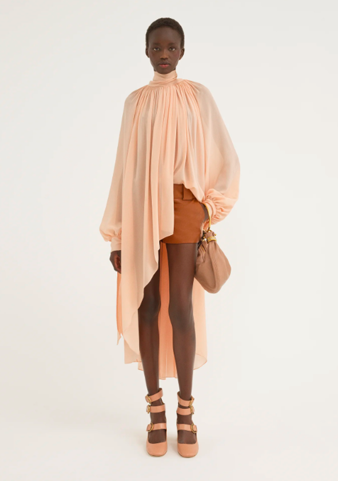 Šaty, Chloé, 3290 eur. 
