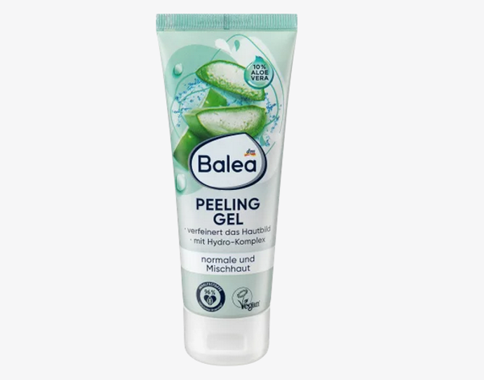 Pleťový peeling aloe vera čistí a rozjasňuje vzhled pleti. Bambusová peelingová zrníčka jemně odstraňují zrohovatělé kožní buňky a přebytečný kožní maz. Receptura s aloe vera a hydro-komplexem podporuje přirozenou hydratační rovnováhu pleti. Peeling je určen pro normální a smíšenou pleť a čištění pórů do hloubky, 35 Kč
