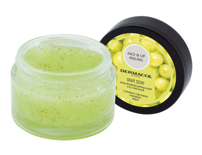  Detoxikační pleťový peeling s jedinečným složením kombinuje jemnou exfoliaci s čisticí péčí. Exfoliační účinky zajištují jemné krystalky cukru a částečky skořápek meruňkového jádra, proto je peeling vhodný i na rty. Krystalky cukru jemně a efektivně odstraňují odumřelé kožní buňky, nečistoty i černé tečky. V kombinaci s vodou textura jemně napění a dokonale odstraní i zbytky make-upu a zároveň pokožku hydratuje. Extrakt z čaje matcha, rostlinným komplexem získaným lisováním za studena ze Sedmikrásky a Smilu italského podporuje detoxikaci pleti. Kvalitní konopný a meruňkový  olej lisovaný za studena pomáhá obnovovat přirozený ochranný mikrofilm a tím zvyšuje odolnost pokožky vůči negativnímu působení okolního prostředí. 149 Kč
