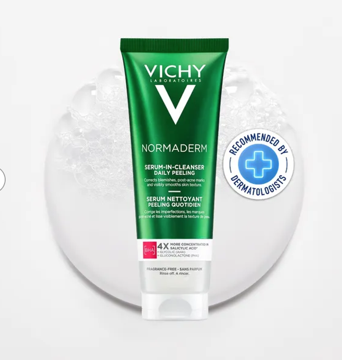 Normaderm čisticí sérum a peeling Vichy Normaderm perfektně odstraňuje nečistoty i zbytky make-upu a zanechává dokonale čistou a vláčnou pokožku plnou života. I pro citlivou pleť. 425 Kč
