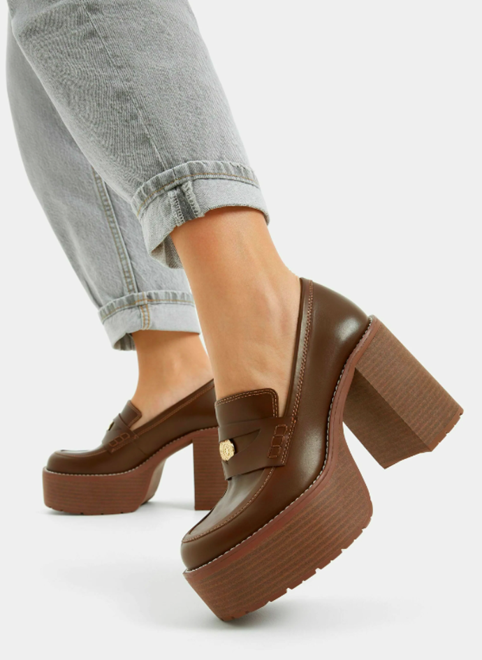 Lodičky, Bershka, 999 Kč. 
