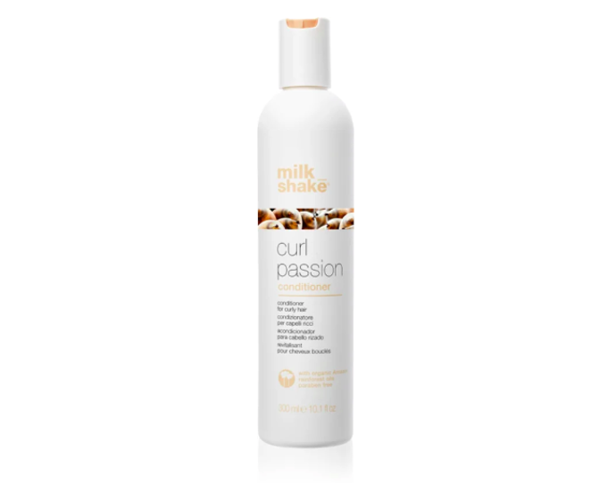 Kondicionér pro kudrnaté vlasy, Milk Shake, 470 Kč.
Kondicionér pro kudrnaté vlasy, Milk Shake, 470 Kč.