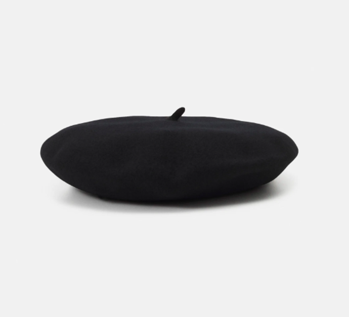 Baret, BORSALINO, 2280 Kč.
Baret, BORSALINO, 2280 Kč.