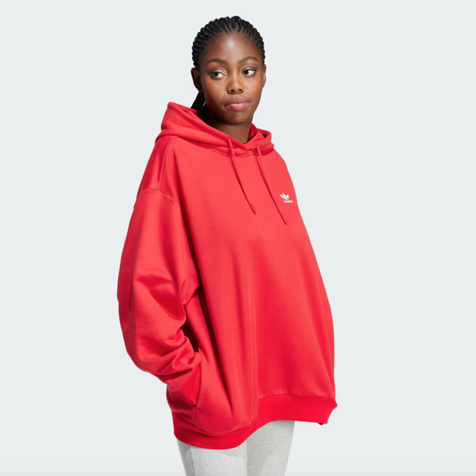Oversized mikina nepatří vždy mezi nejlichotivější střihy oblečení
Oversized mikina nepatří vždy mezi nejlichotivější střihy oblečení