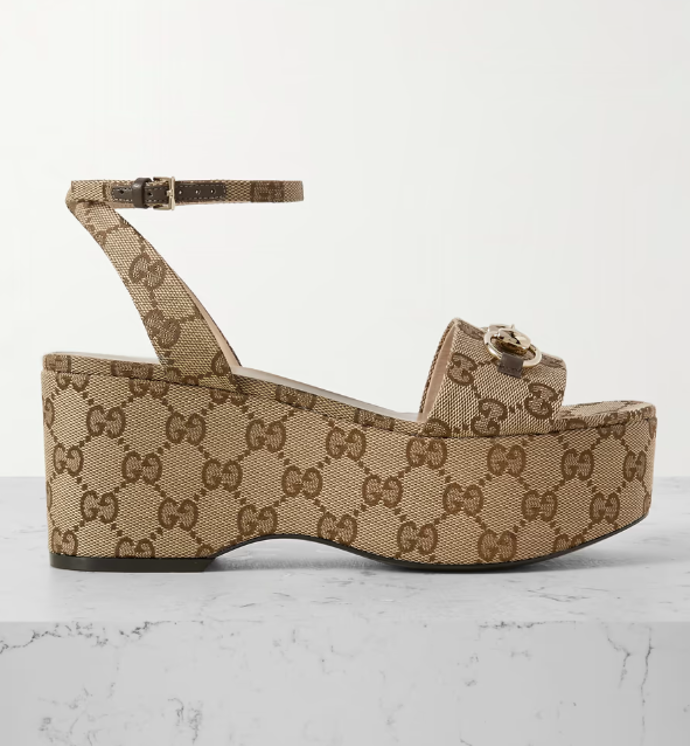Boty, Gucci, 19712 Kč.
Boty, Gucci, 19712 Kč.