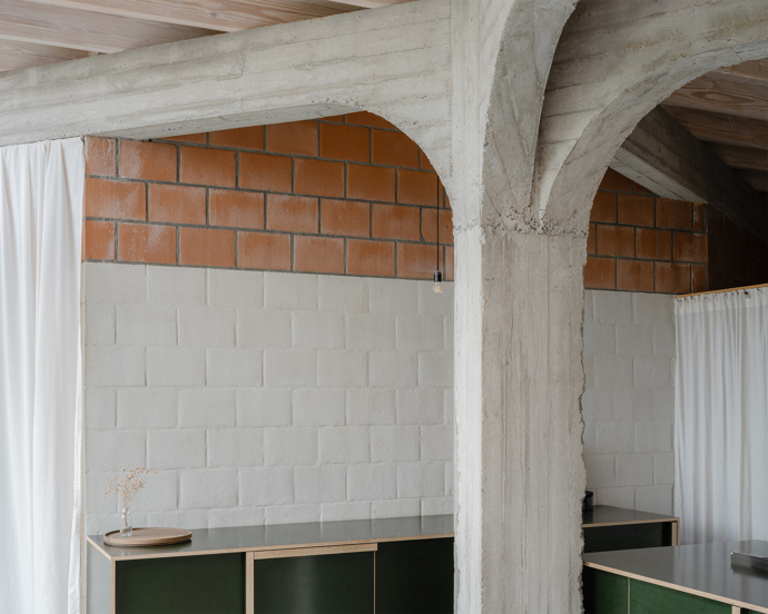 Galerie: Domek nazvaný T(uin)HUIS Atelier Galerie: Domek nazvaný T(uin)HUIS Atelier