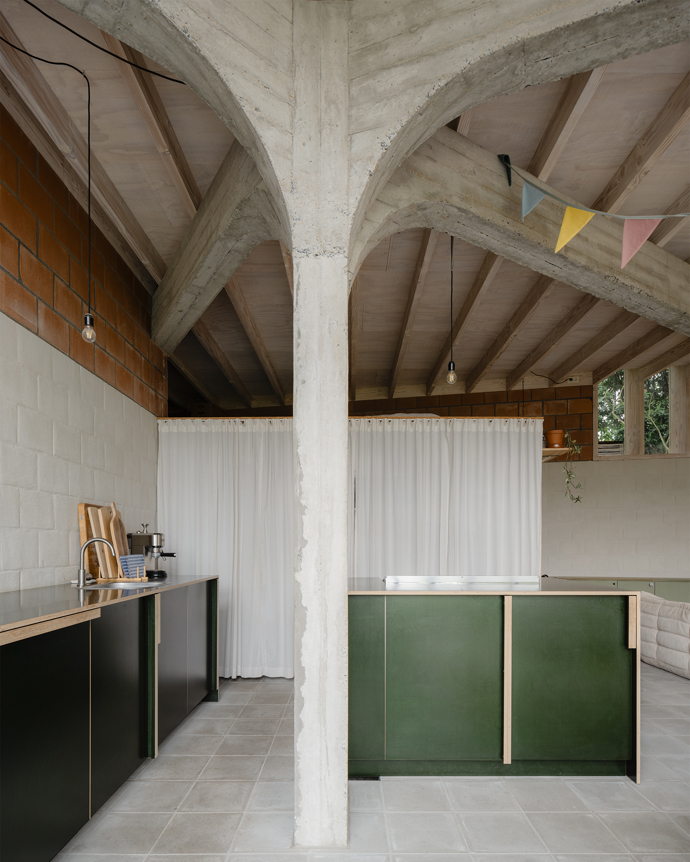 Galerie: Domek nazvaný T(uin)HUIS Atelier Galerie: Domek nazvaný T(uin)HUIS Atelier
