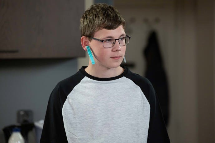 Nekonečný seriál Ulice sleduje dramatické osudy několika spřátelených rodin
