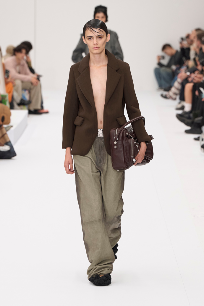 Acne jaro/léto 2025
