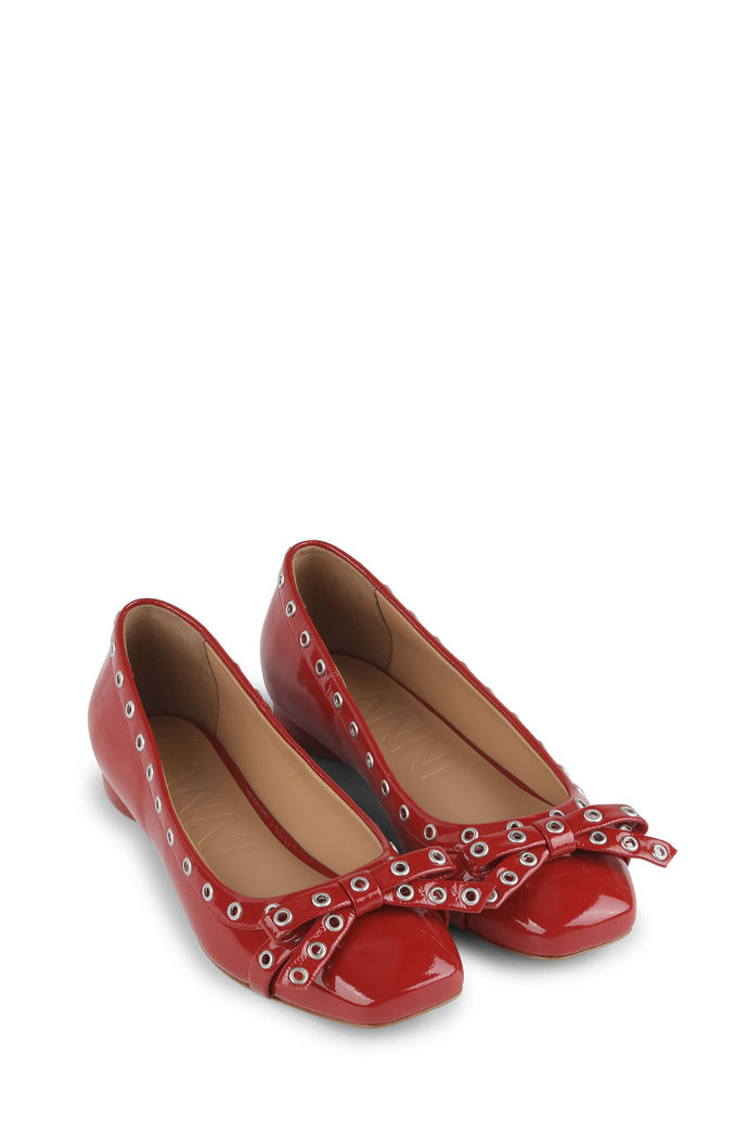 Baleríny, Ganni, 345 eur
Baleríny, Ganni, 345 eur