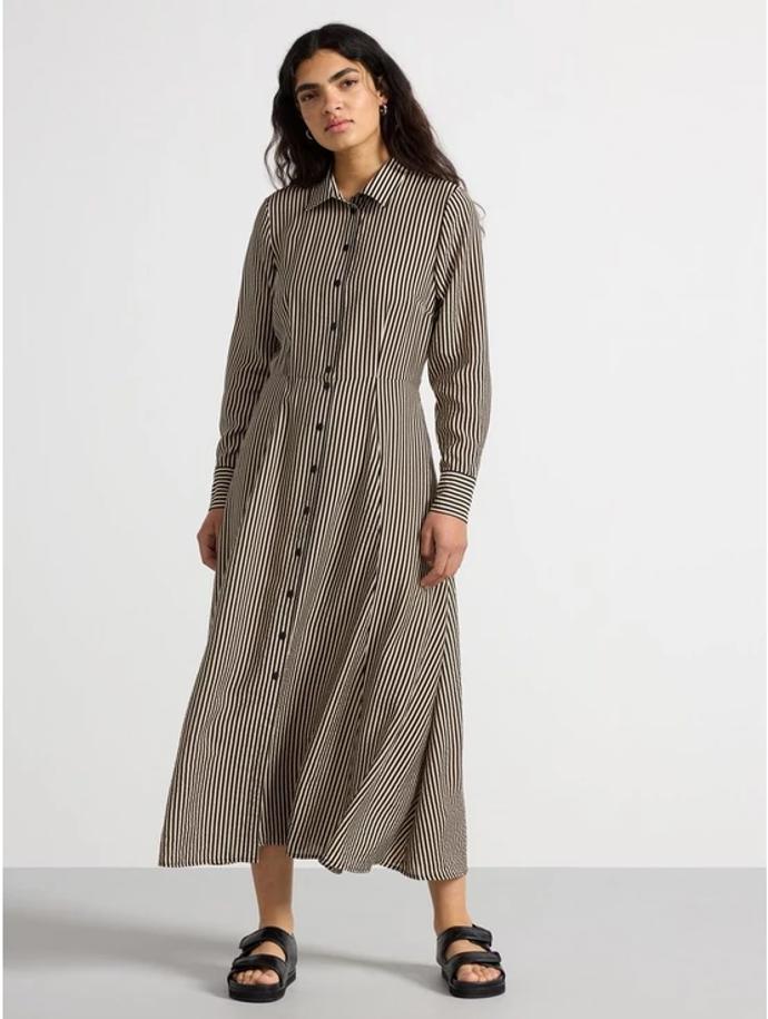 Midi košilové šaty, Lindex, 1499 Kč
Midi košilové šaty, Lindex, 1499 Kč