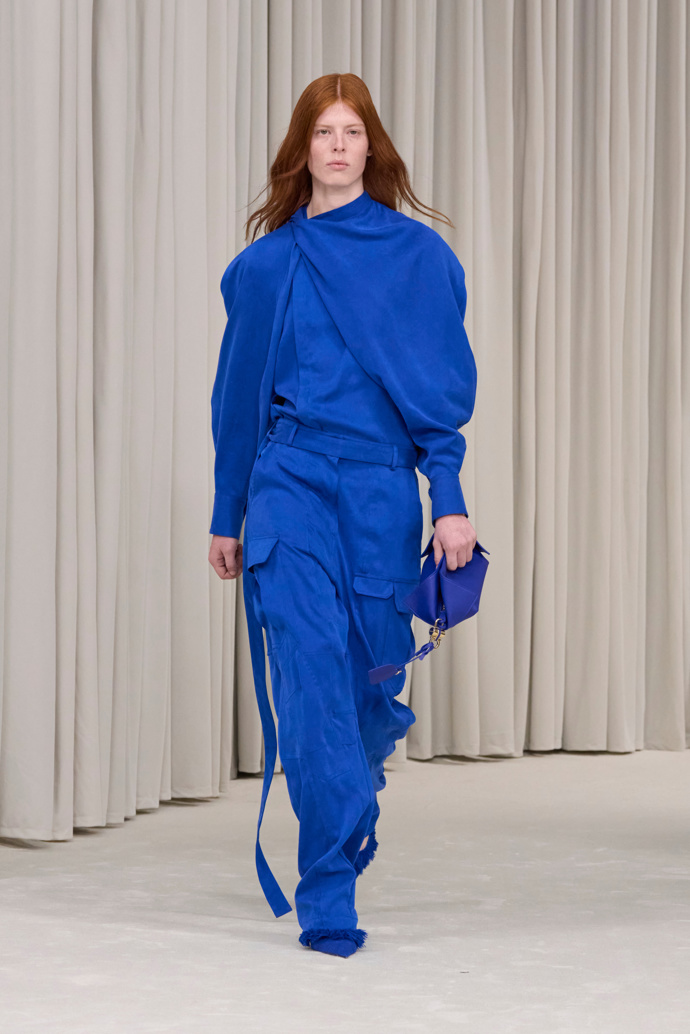 Ferragamo jaro/léto 2025
Ferragamo jaro/léto 2025