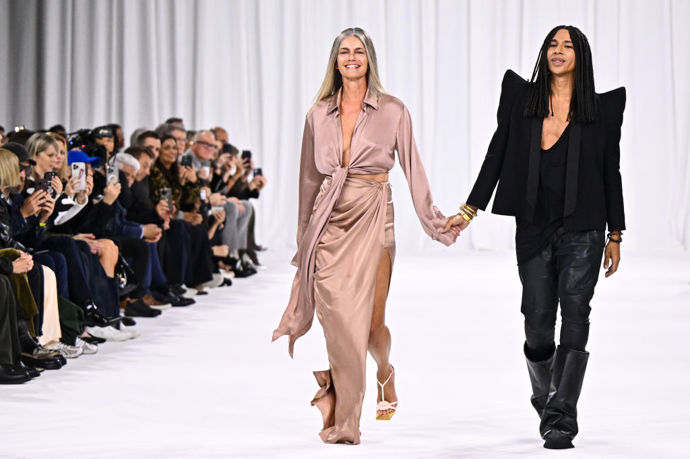 Pavlína Pořízková na přehlídce Balmain jaro/léto 2025
