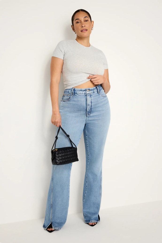 Kalhoty, Good American, 210 EUR
Kalhoty, Good American, 210 EUR