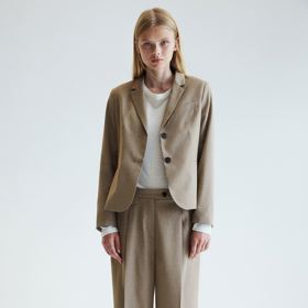 H&M, 959 Kč
