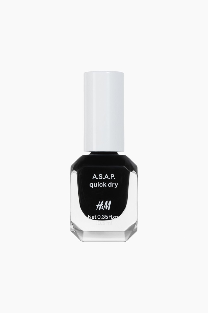 Lak na nehty, H&M, 169 Kč
Lak na nehty, H&M, 169 Kč