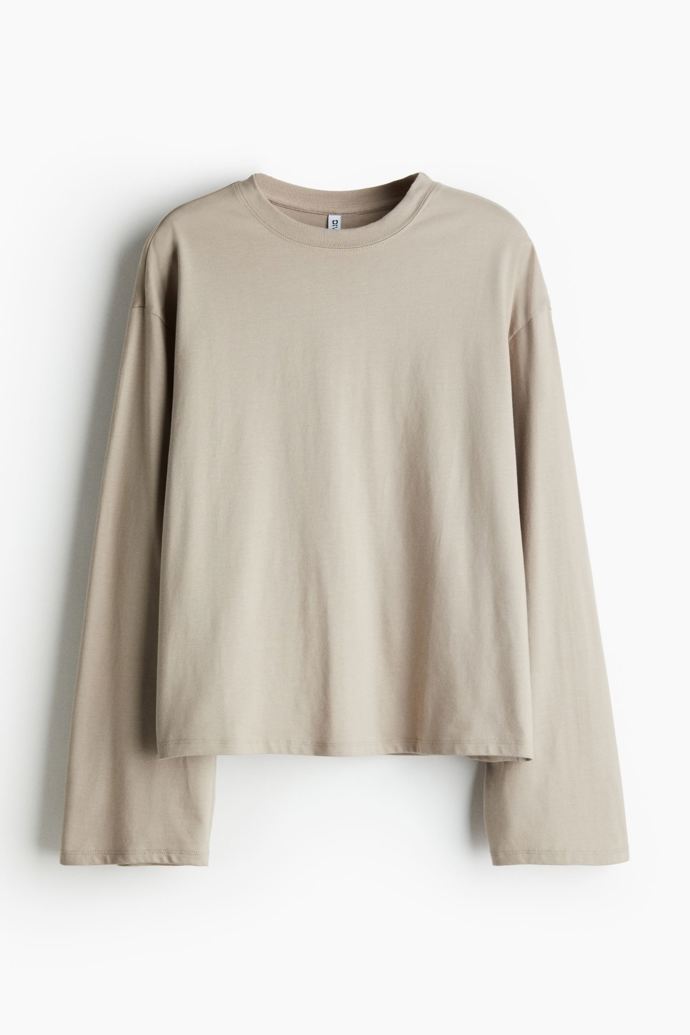 Bavlněné triko s dlouhým rukávem, H&M, 239 Kč
Bavlněné triko s dlouhým rukávem, H&M, 239 Kč