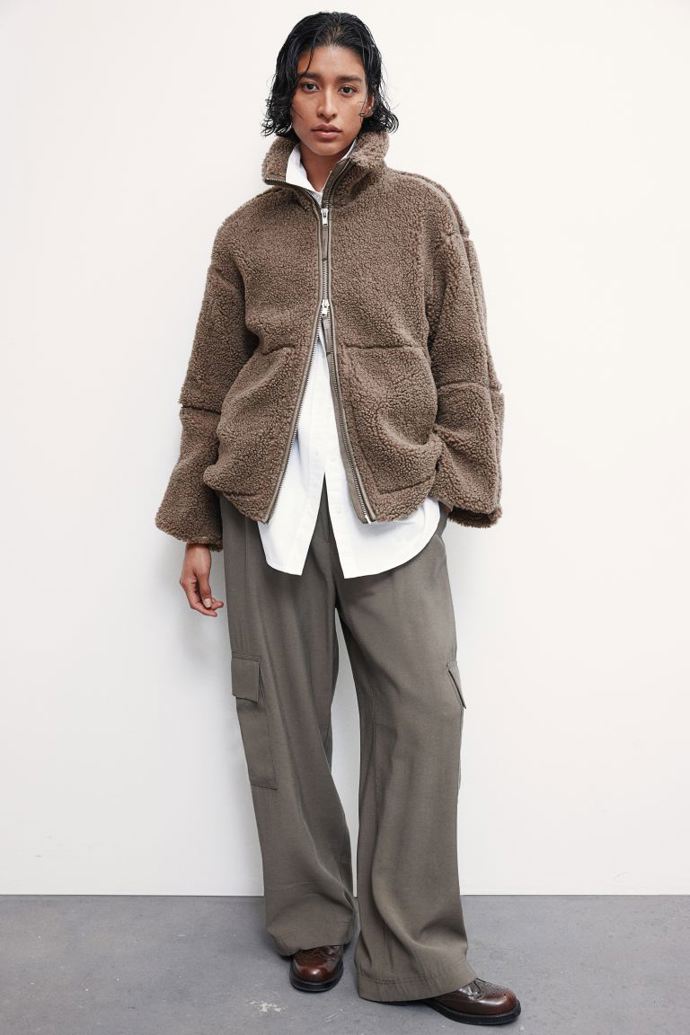 Volná plyšová bunda, H&M, 1 199 Kč
Volná plyšová bunda, H&M, 1 199 Kč