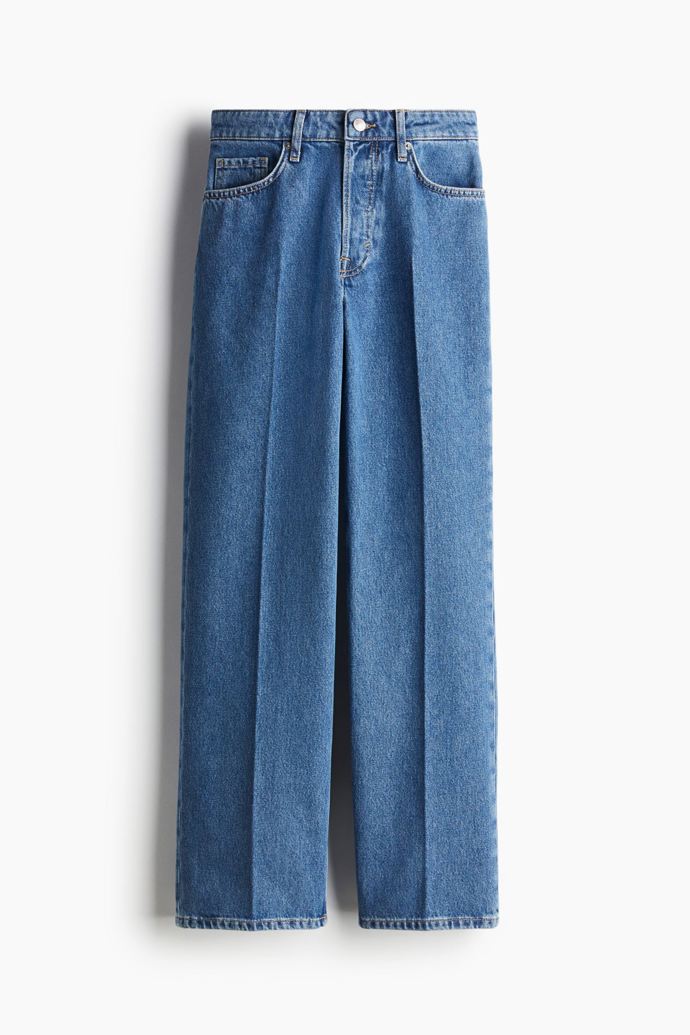 Rovné džíny s puky, H&M, 839 Kč
Rovné džíny s puky, H&M, 839 Kč