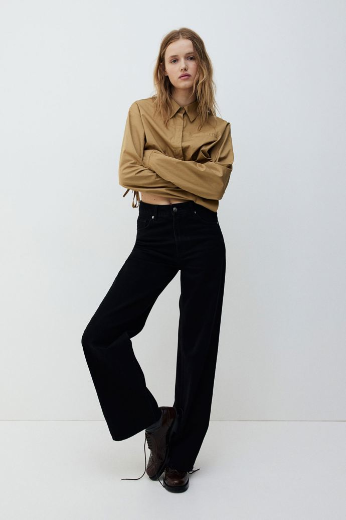 Černé džíny, H&M, 719 Kč
Černé džíny, H&M, 719 Kč