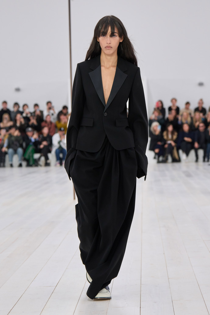 Loewe jaro/léto 2025
