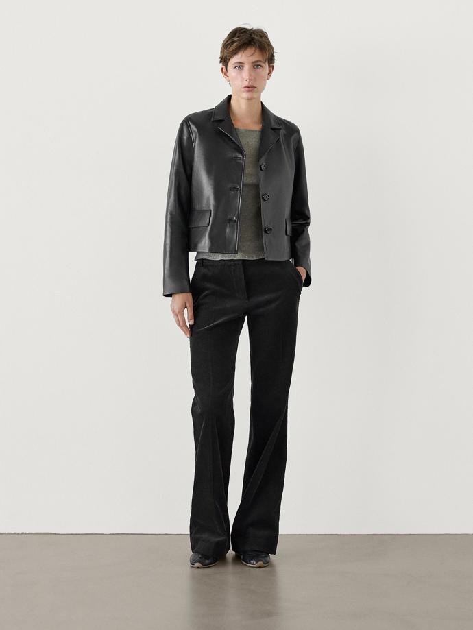 Massimo Dutti, 7999 Kč
Massimo Dutti, 7999 Kč