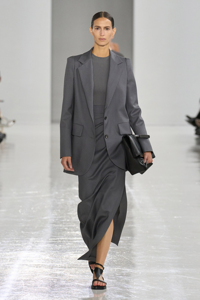 Max Mara jaro/léto 2025
Max Mara jaro/léto 2025