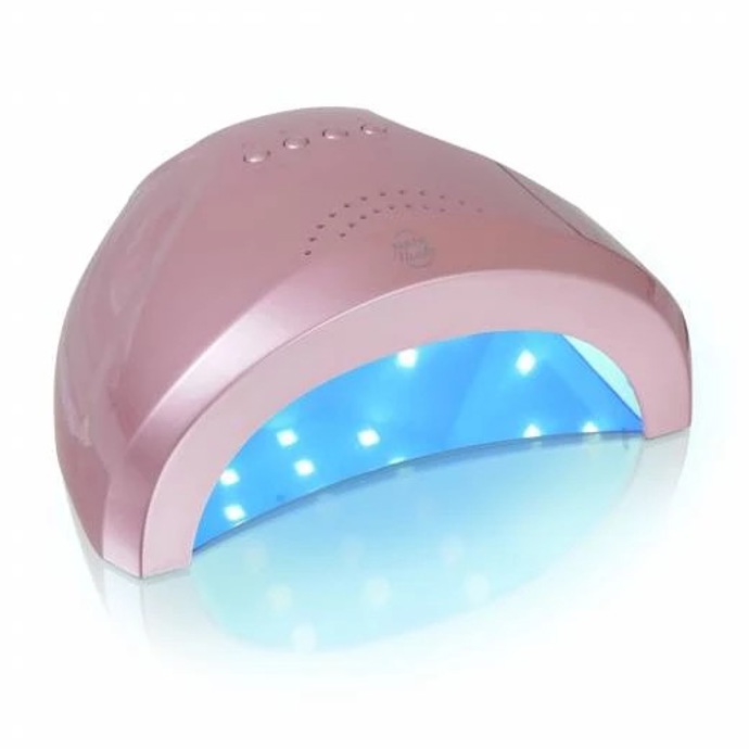 UV lampa, Nani Nails, 639 Kč
UV lampa, Nani Nails, 639 Kč
