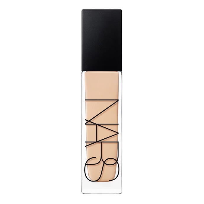 Make-up, Nars, 1380 Kč
