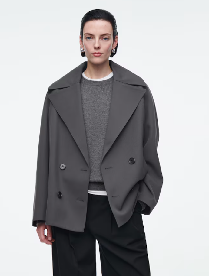 Pea coat, COS, 175 eur
Pea coat, COS, 175 eur