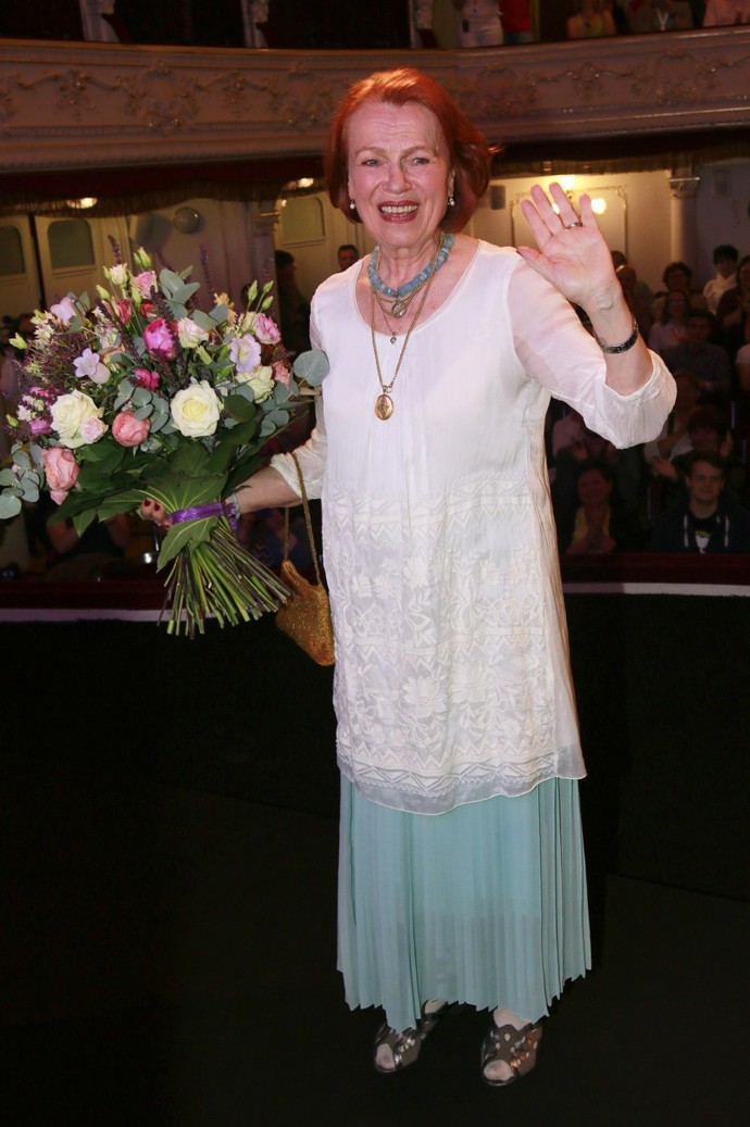 Iva Janžurová
Iva Janžurová