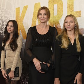 Ivana s dcerami Charlotte Ellou a Nelly Sofií
