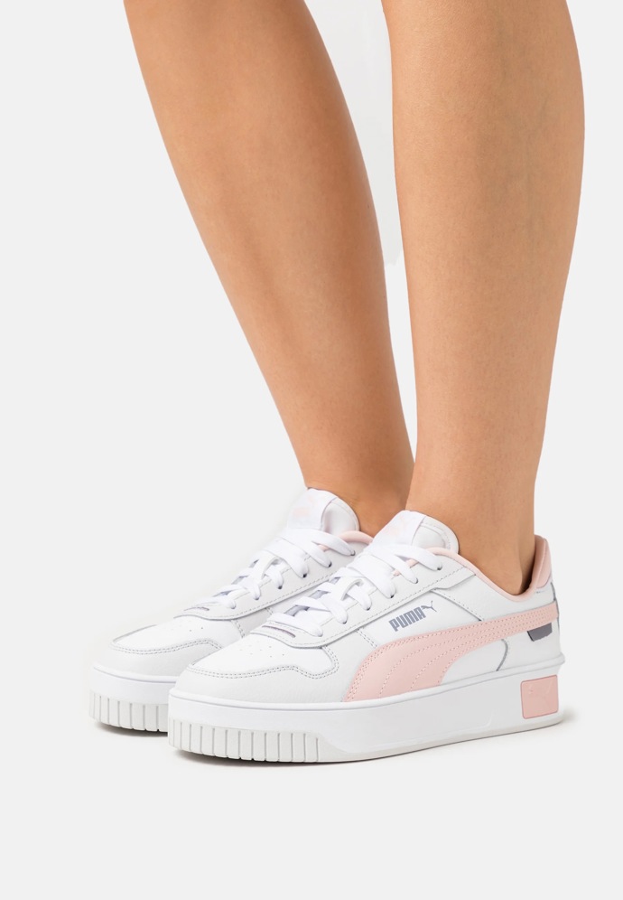 Tenisky, Puma, 2 000 Kč
Tenisky, Puma, 2 000 Kč