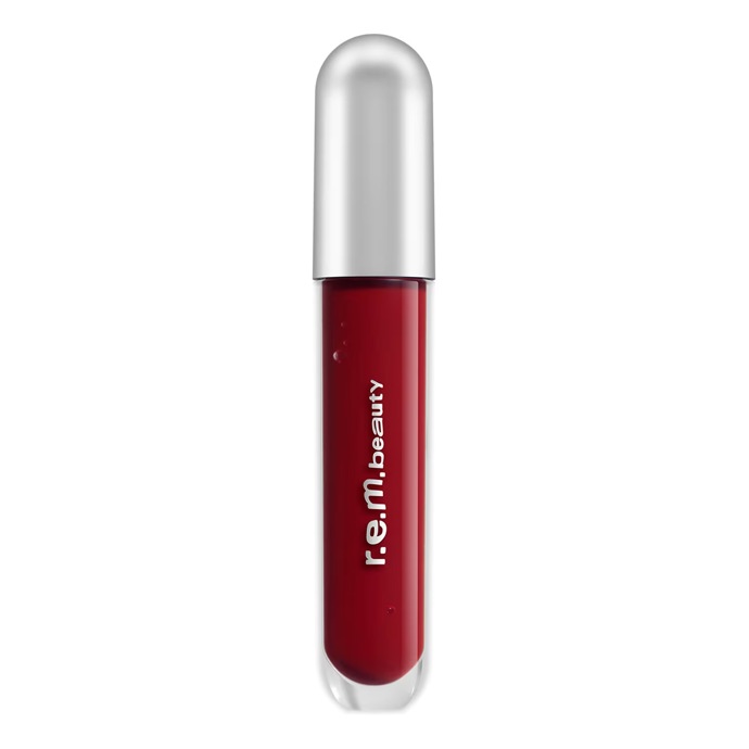 Lesk na rty, Rem Beauty, 450 Kč
Lesk na rty, Rem Beauty, 450 Kč