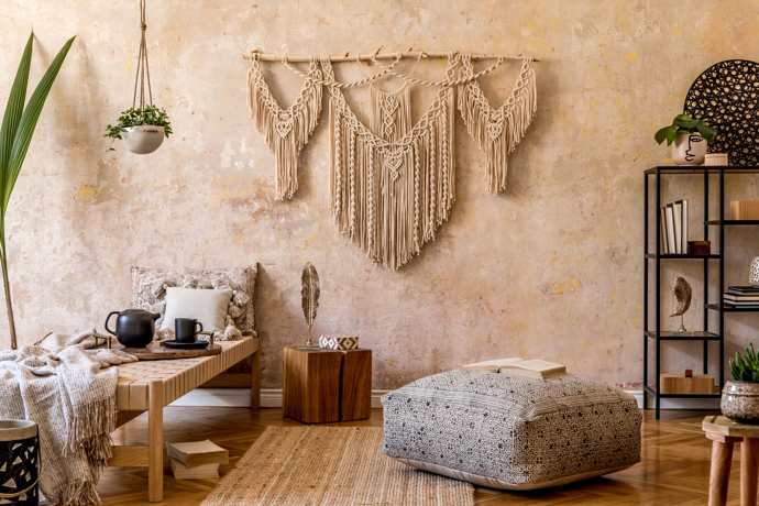 Do místnosti ve stylu wabi sabi klidně přidejte i prvky hygge stylu.
Do místnosti ve stylu wabi sabi klidně přidejte i prvky hygge stylu.