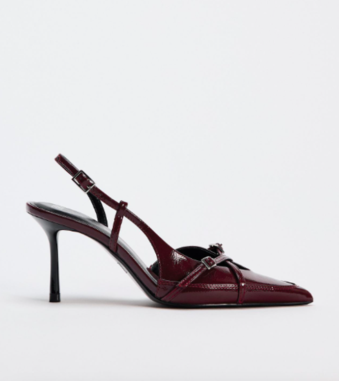 Slingback lodičky, Zara, 699 Kč
Slingback lodičky, Zara, 699 Kč