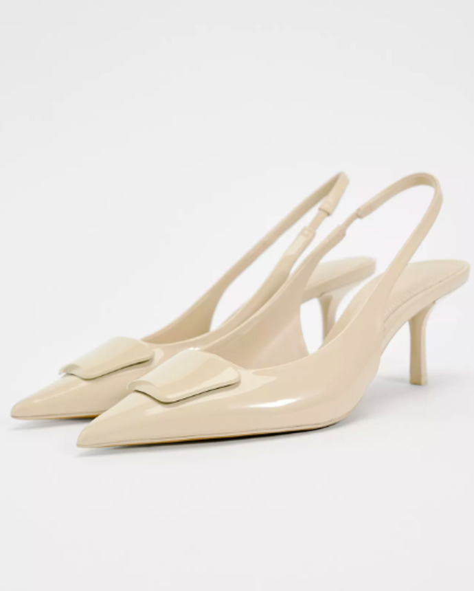 Slingback lodičky, Zara, 849 Kč
Slingback lodičky, Zara, 849 Kč