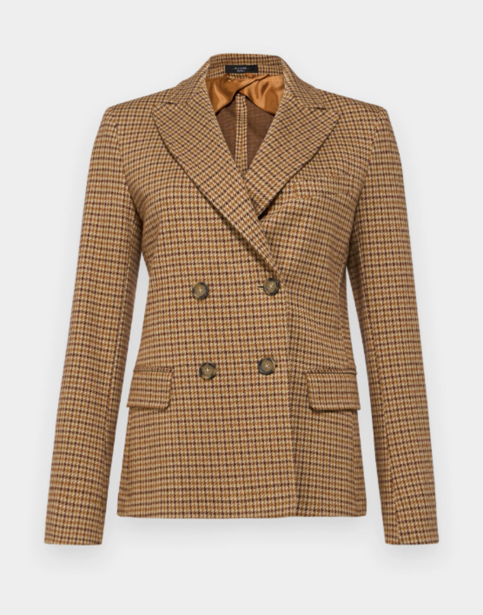 Blejzr, WEEKEND MAXMARA, 9100 Kč. 
