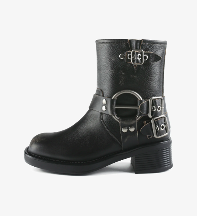 Motorkářské boty, L37, 7399 Kč. 
