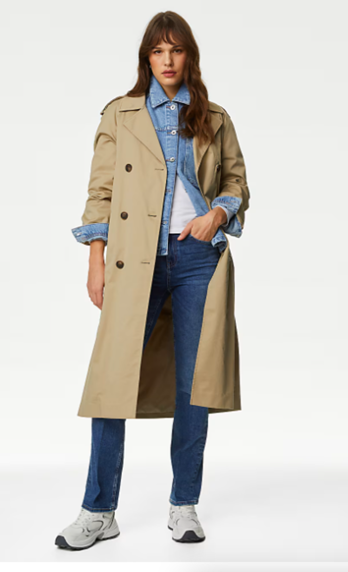 Trench Coat, Marks & Spencer, 2999 Kč

V rámci Dnů Marianne nabízí Marks & Spencer v kamenných prodejnách až 25 % slevu na vybrané doplňky, 20 % na oblečení, obuv, kosmetiku a produkty do domácnosti. 
