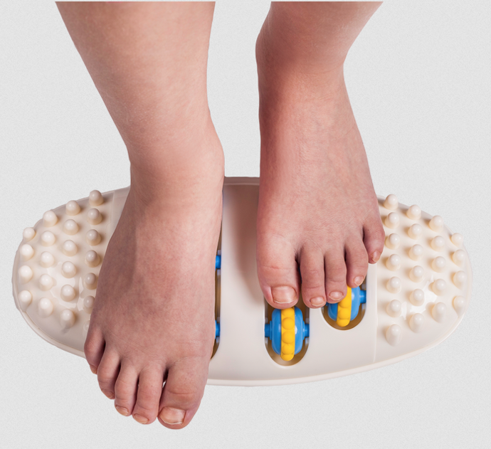 Masážní válečky na nohy Foot Roller, 464 Kč
Masážní válečky na nohy Foot Roller, 464 Kč