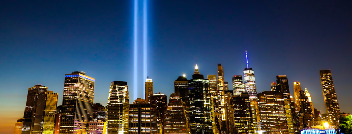 Pohled na dnešní mrakodrapy na Manhattanu
Pohled na dnešní mrakodrapy na Manhattanu