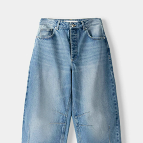 Džíny, Bershka, 849 Kč. 
